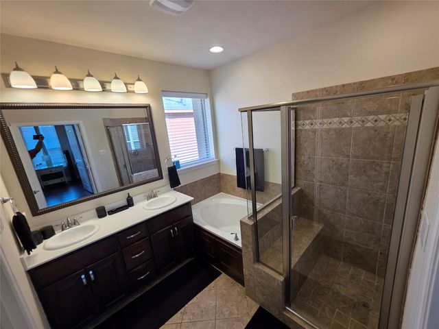 7305 Venice Drive 1, Grand Prairie, TX 75054