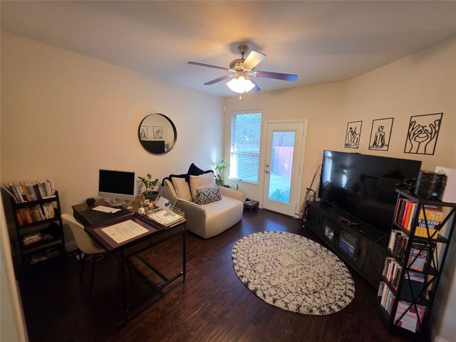 7305 Venice Drive 1, Grand Prairie, TX 75054