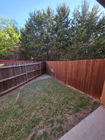 7305 Venice Drive 1, Grand Prairie, TX 75054