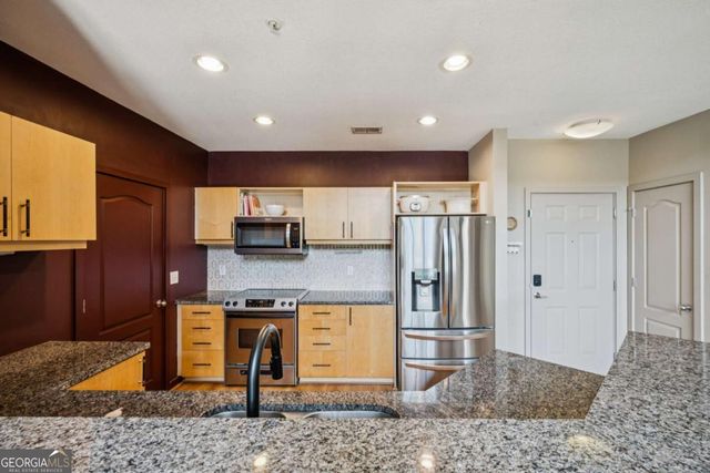 390 17th Street NW 6022, Atlanta, GA 30363