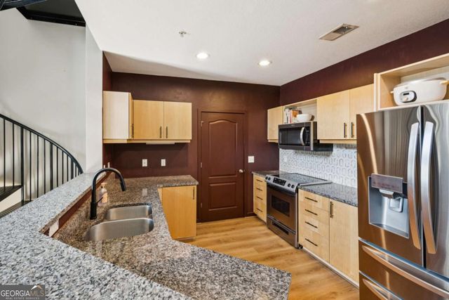 390 17th Street NW 6022, Atlanta, GA 30363