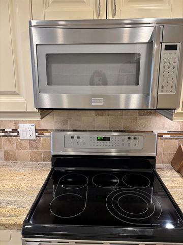 531 N Ocean Boulevard 1107, Pompano Beach, FL 33062