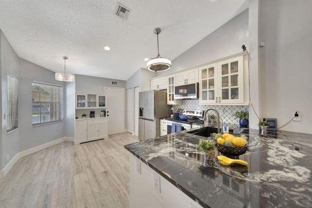 15136 W Tranquility Lake Drive, Delray Beach, FL 33446