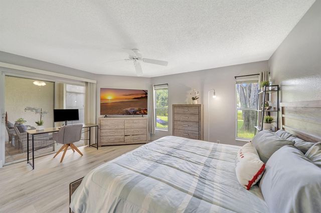 15136 W Tranquility Lake Drive, Delray Beach, FL 33446