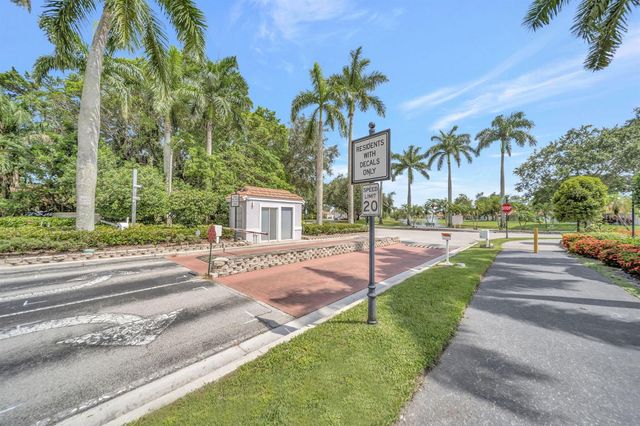 15136 W Tranquility Lake Drive, Delray Beach, FL 33446