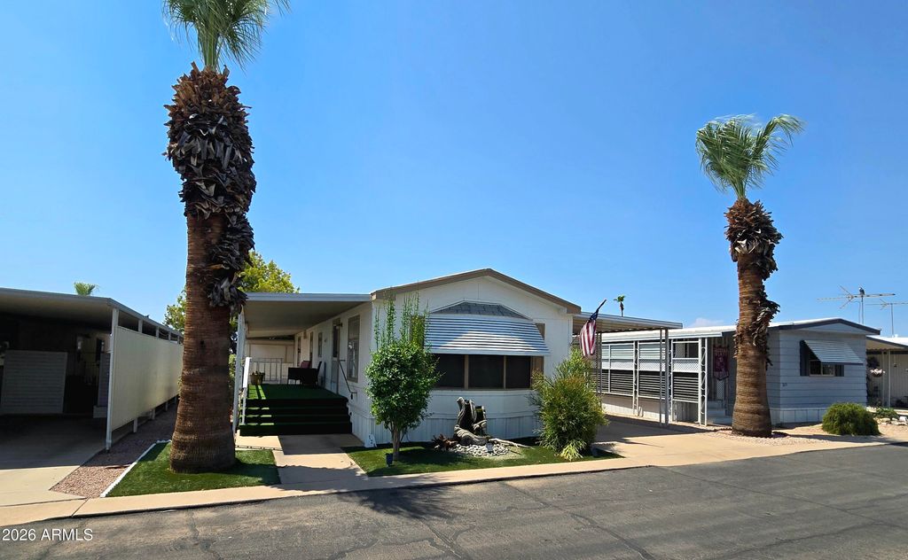 351 N MERIDIAN Road 126, Apache Junction, AZ 85120 — photo 2