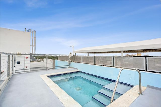 8101 Biscayne Blvd R-513, Miami, FL 33138