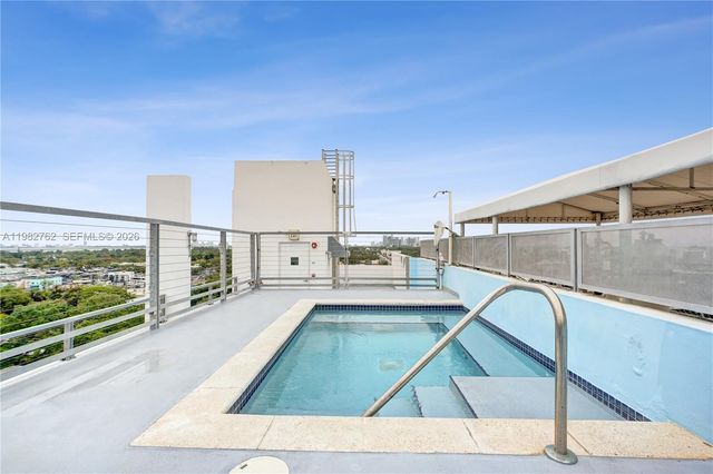 8101 Biscayne Blvd R-513, Miami, FL 33138