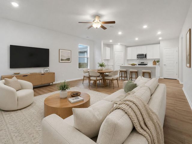 126 Fairmeadow Downs DR, Hutto, TX 78634