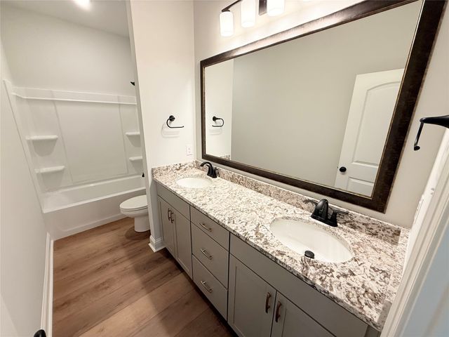 185 Lessie Drive, Stonewall, LA 71078