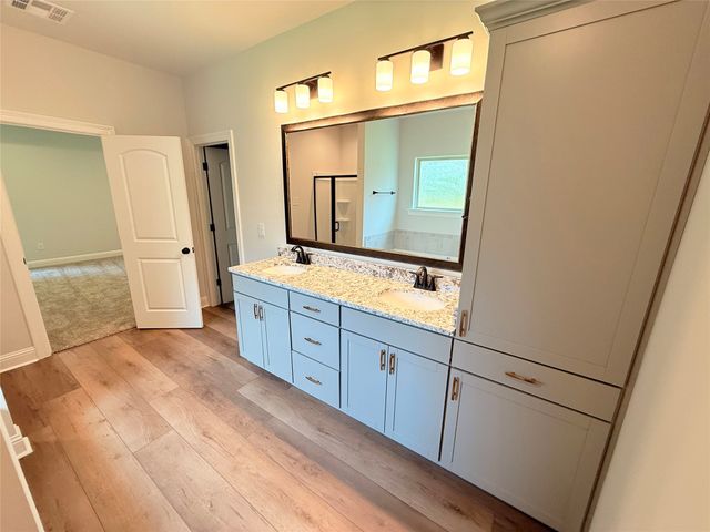 185 Lessie Drive, Stonewall, LA 71078