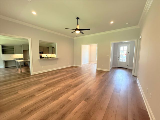 185 Lessie Drive, Stonewall, LA 71078