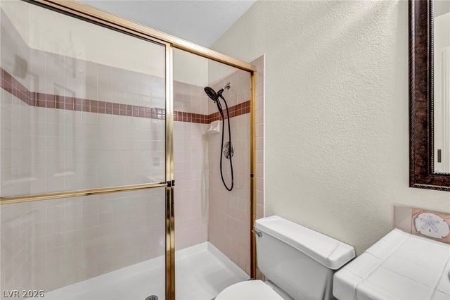 1600 North Torrey Pines Drive 202, Las Vegas, NV 89108