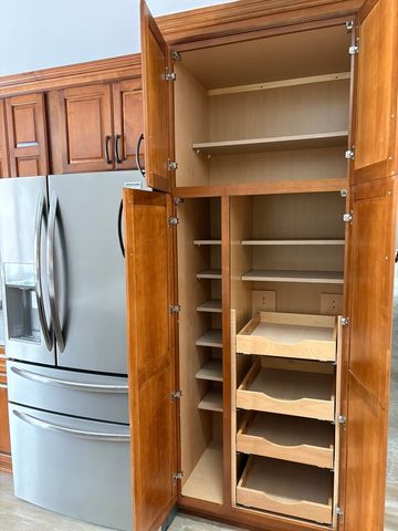 8320 Heather Lane, Tinley Park, IL 60477