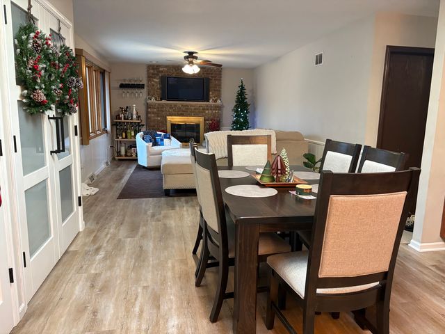 8320 Heather Lane, Tinley Park, IL 60477