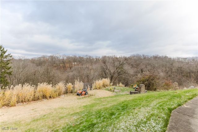 207 Iowa Street, Weirton, WV 26062