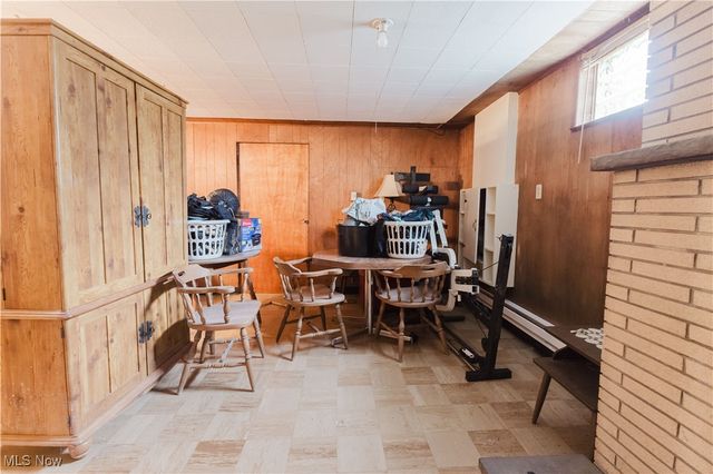 207 Iowa Street, Weirton, WV 26062