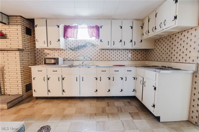 207 Iowa Street, Weirton, WV 26062