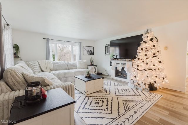 207 Iowa Street, Weirton, WV 26062