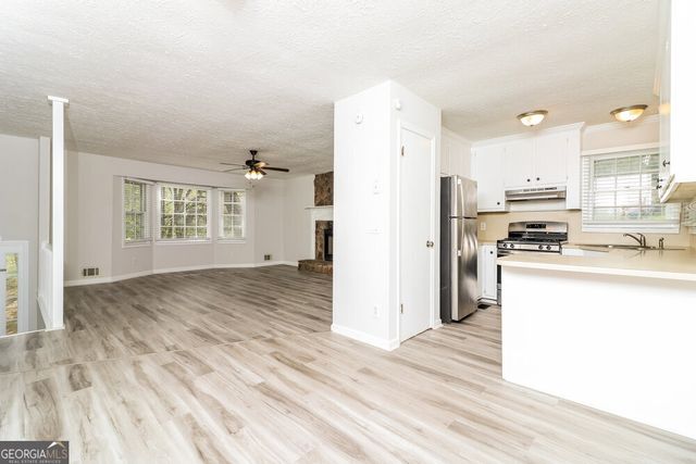 2739 Old Mill Place, Acworth, GA 30102