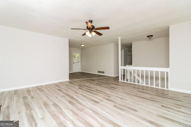 2739 Old Mill Place, Acworth, GA 30102