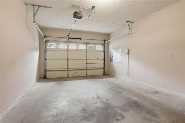 64 Garden Grove, Newnan, GA 30265