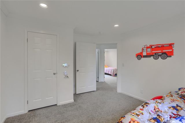 3724 Ellwood Rd, Shenango Twp, PA 16101
