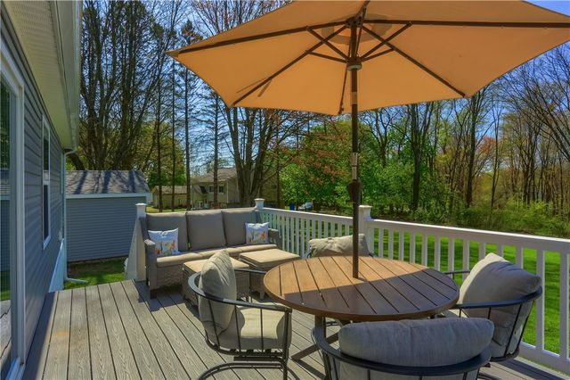 3724 Ellwood Rd, Shenango Twp, PA 16101