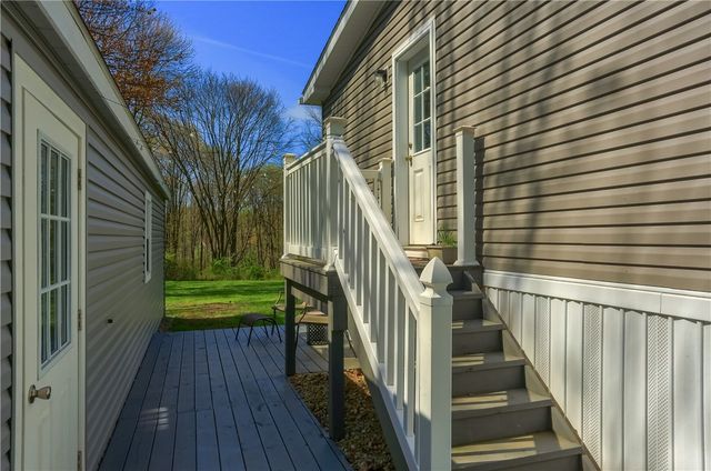 3724 Ellwood Rd, Shenango Twp, PA 16101