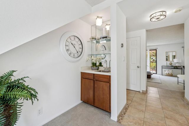 607 Stonegate, South San Francisco, CA 94080