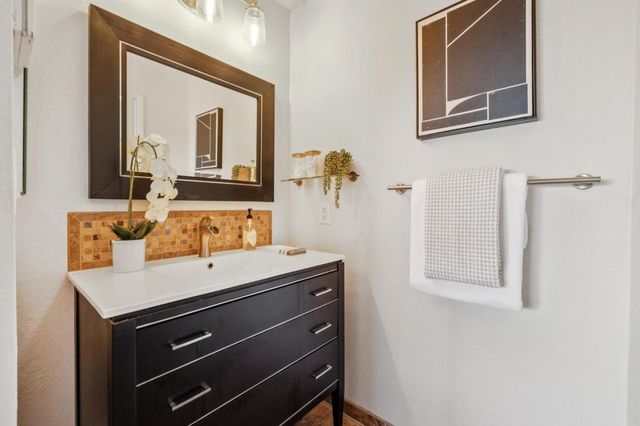 607 Stonegate, South San Francisco, CA 94080