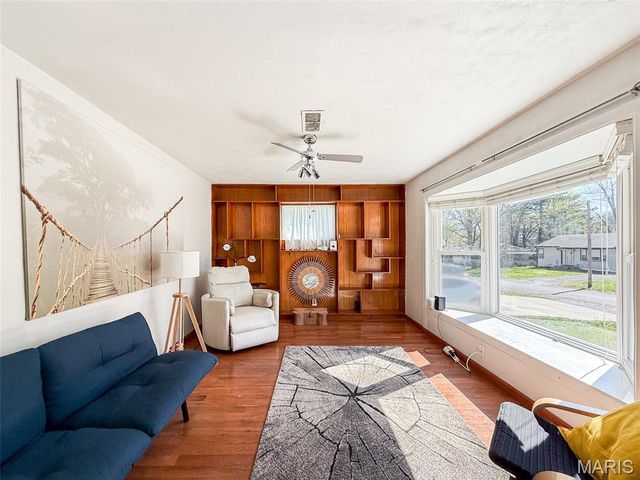 4 Marlo Drive, Belleville, IL 62226