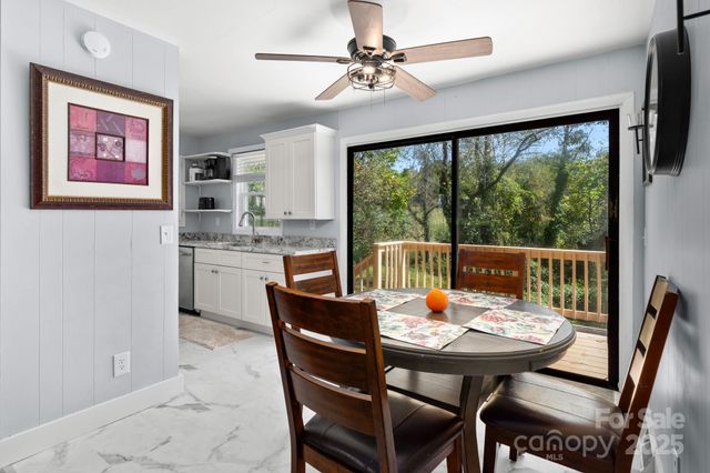 482 Gorman Bridge Road, Asheville, NC 28806