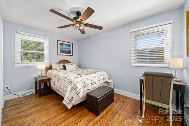 482 Gorman Bridge Road, Asheville, NC 28806