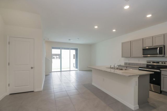 2893 PEONY PRAIRIE LANE, Wesley Chapel, FL 33543