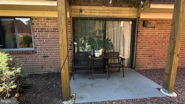 415 MEADOW WOODS LN, Lawrenceville, NJ 08648