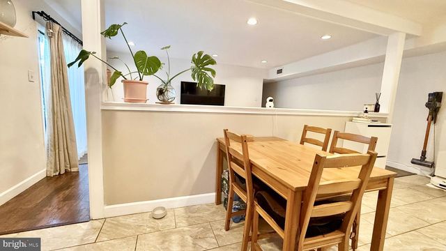 415 MEADOW WOODS LN, Lawrenceville, NJ 08648
