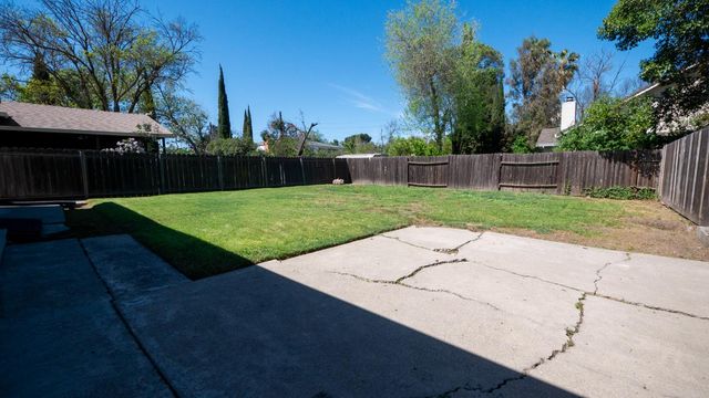 1851 W Harding Way, Stockton, CA 95203