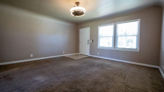 1851 W Harding Way, Stockton, CA 95203