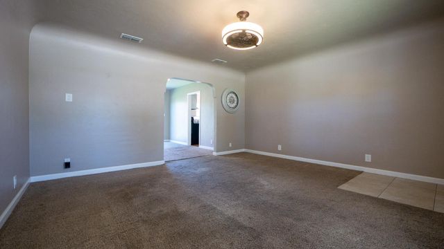 1851 W Harding Way, Stockton, CA 95203