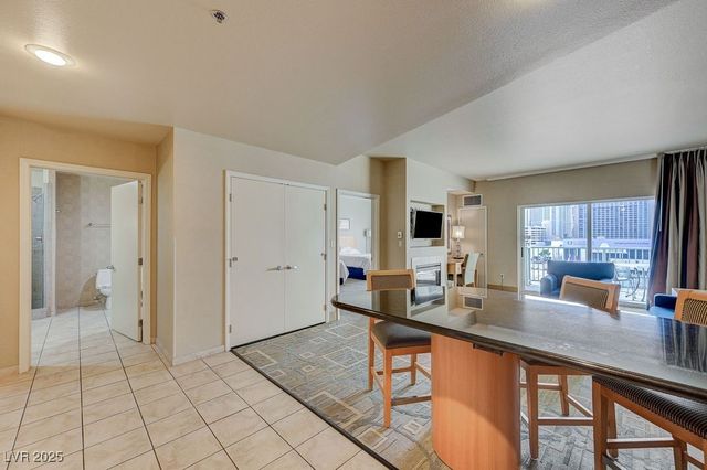 211 East Flamingo Road 601, Las Vegas, NV 89169