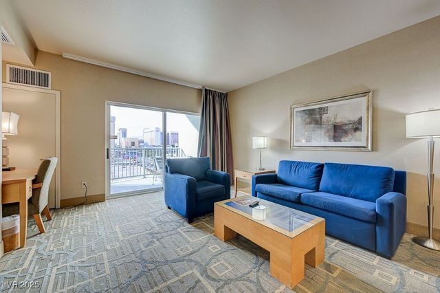 211 East Flamingo Road 601, Las Vegas, NV 89169