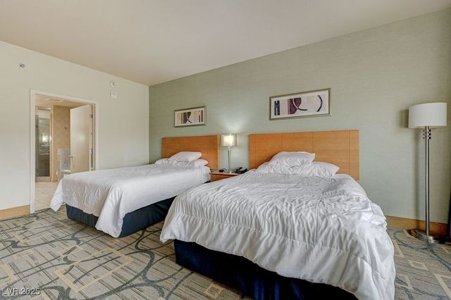 211 East Flamingo Road 601, Las Vegas, NV 89169