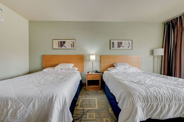 211 East Flamingo Road 601, Las Vegas, NV 89169