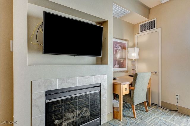 211 East Flamingo Road 601, Las Vegas, NV 89169