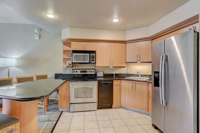 211 East Flamingo Road 601, Las Vegas, NV 89169