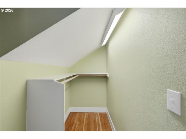 514 BEECH St, Vancouver, WA 98661