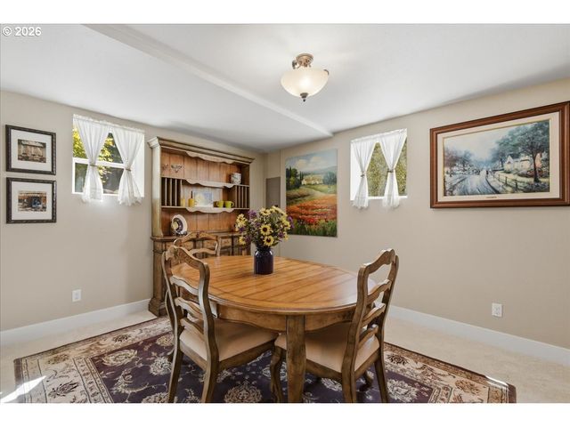 514 BEECH St, Vancouver, WA 98661