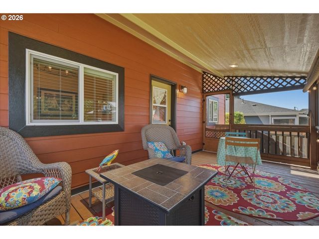 514 BEECH St, Vancouver, WA 98661