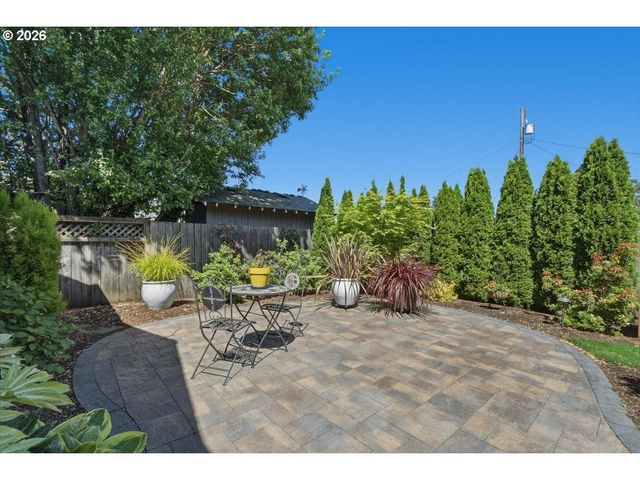 514 BEECH St, Vancouver, WA 98661